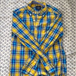 American Eagle causal long sleeved button down